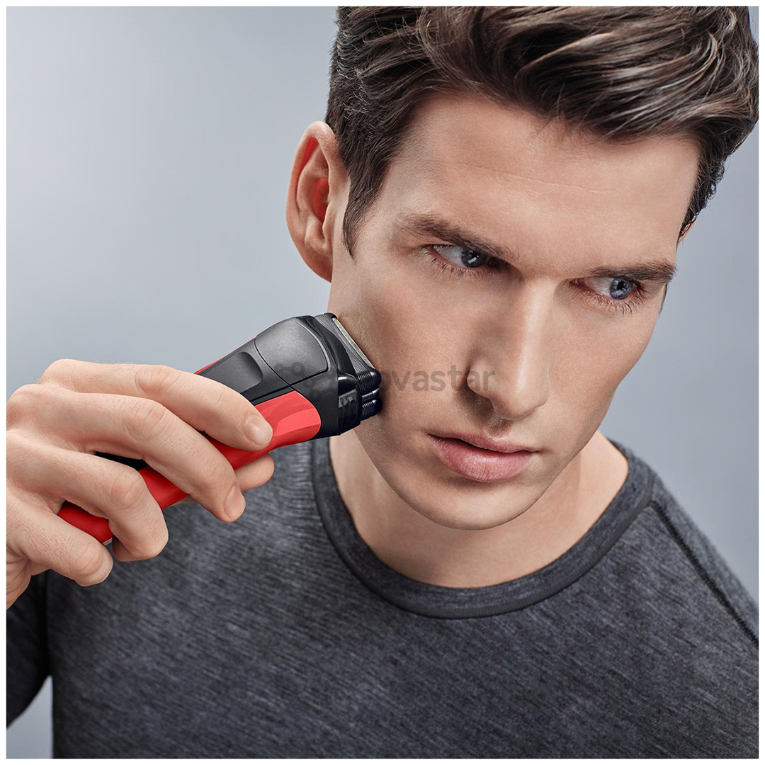 Braun Series 3, black/red - Shaver