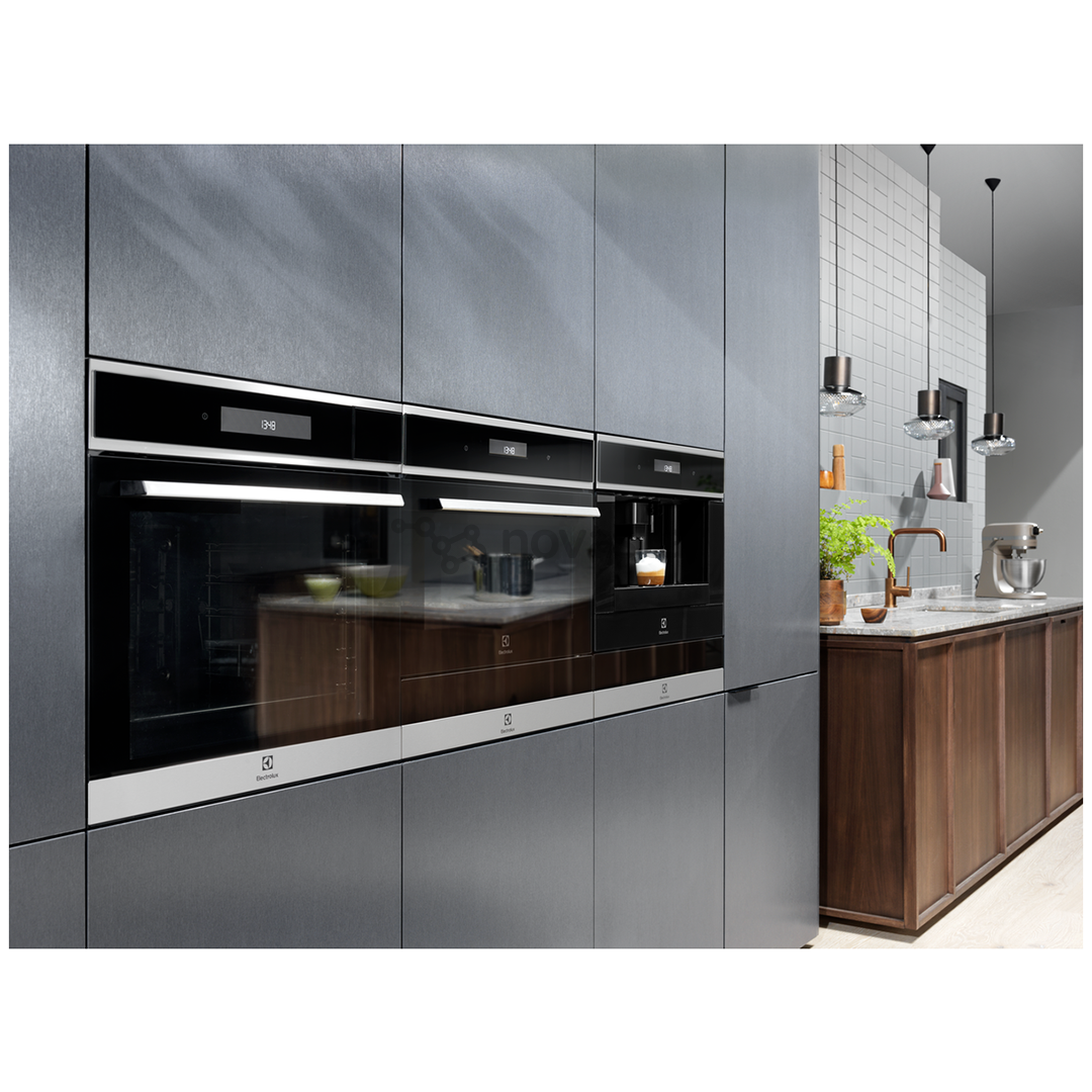 Orkaitė Electrolux EOE8P31X
