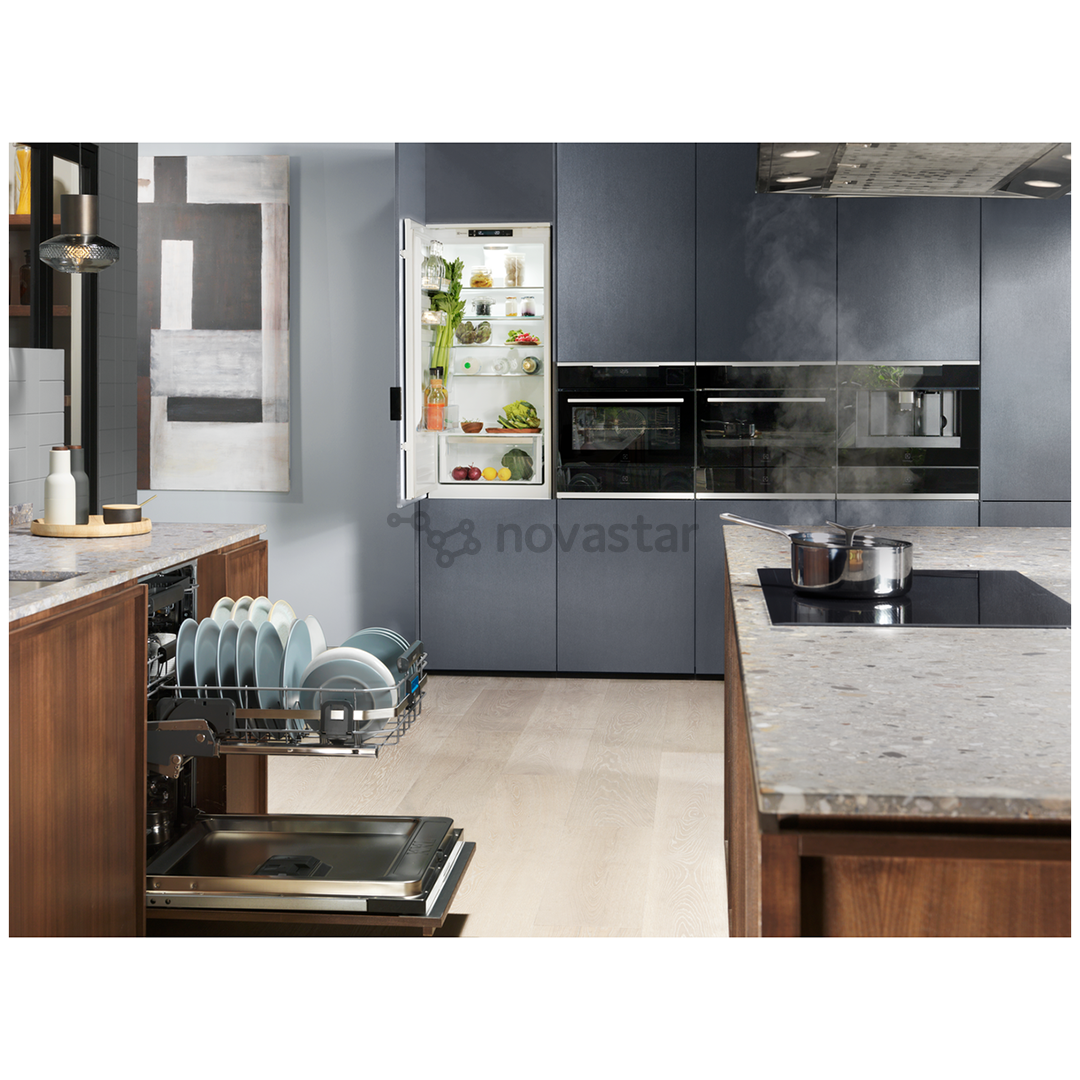 Įmontuojama indaplovė Electrolux EEC87300L