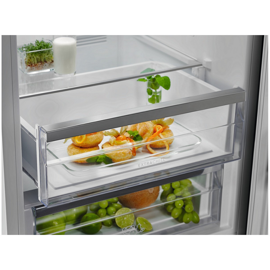 Šaldytuvas Electrolux LNT7ME34K1