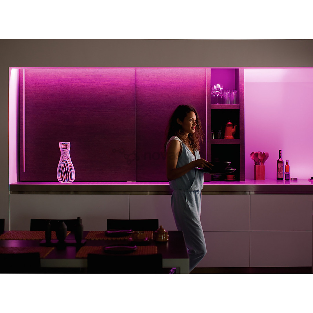 LED juosta Philips Hue Lightstrip Plus ( 1 m)