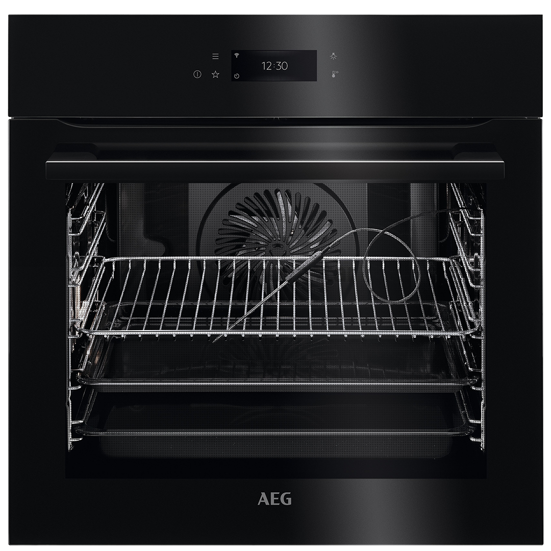 Orkaitė AEG  BPE748380B (su defektu)
