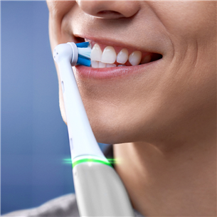 Braun Oral-B iO 7, travel case, black/white - Electric toothbrush