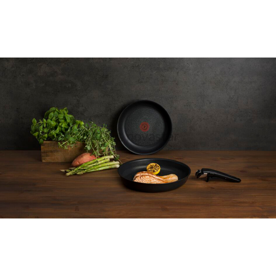 2-jų dalių keptuvių rinkinys Tefal Ingenio Expertise 22/26 cm + rankena