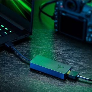 Razer Ripsaw X, черный - Карта видеозахвата