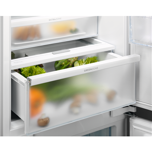 Electrolux, 256 L, height 178 cm - Built-in Refrigerator