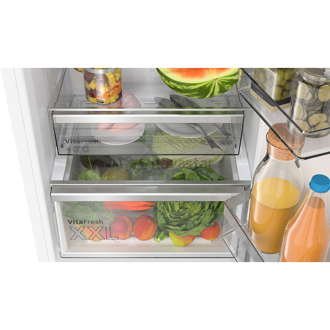 Bosch, NoFrost, 363 L, height 203 cm, white - Refrigerator