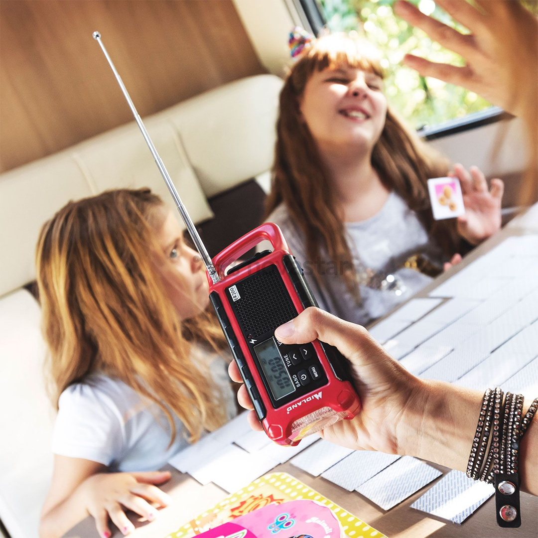 Radijas Midland ER200, SOS emergency, powerbank, solar, red/black