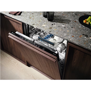 Electrolux, 13 place settings - Built-in Dishwasher