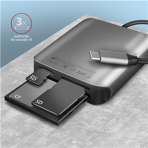 ID kortelių skaitytuvas Axagon USB-C 3.2 3-slots