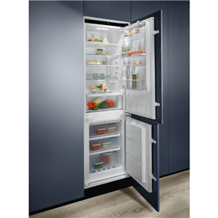 Įmontuojamas šaldytuvas Electrolux LNG7TE18S, NoFrost, 256 L, 178 cm