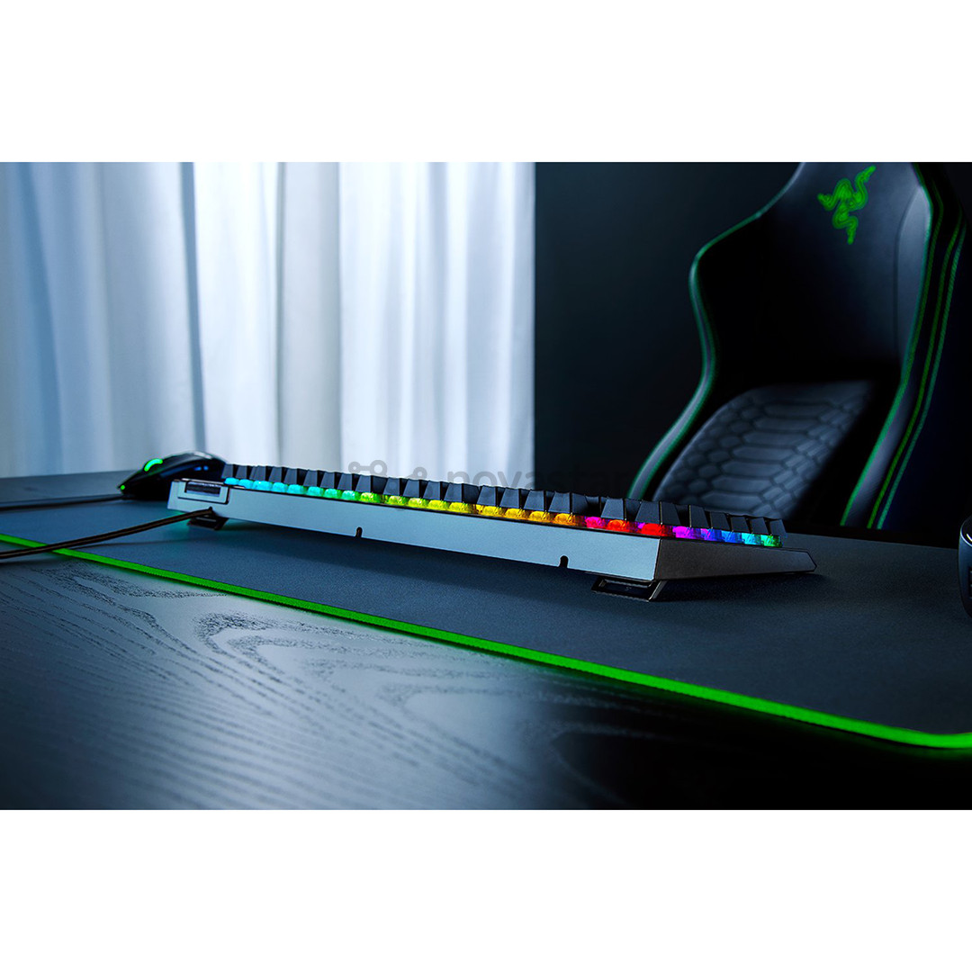 Klaviatūra Razer BlackWidow V4 X, Green Switch, mechanical, SWE, black