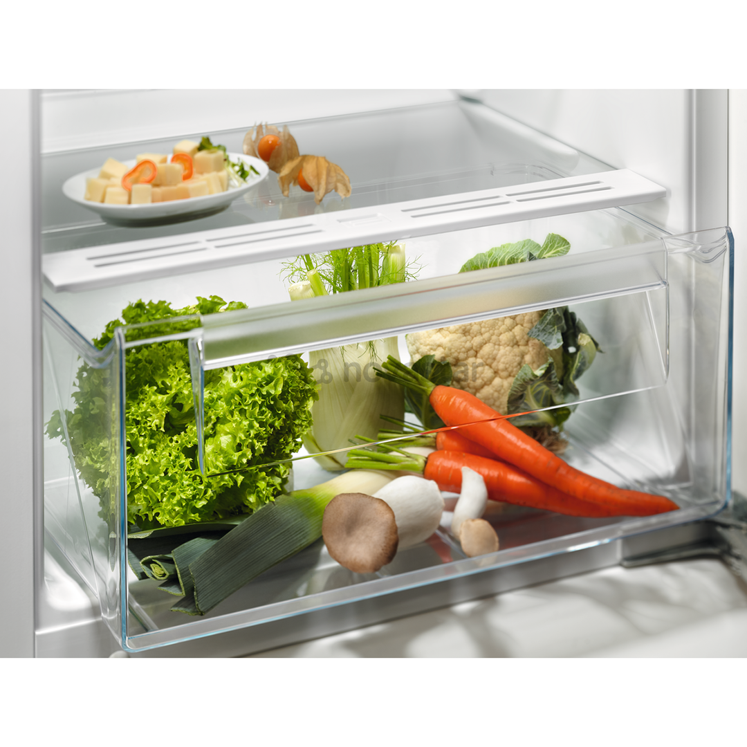 Electrolux, 500 Series, 208 L, height 122 cm - Built-in cooler
