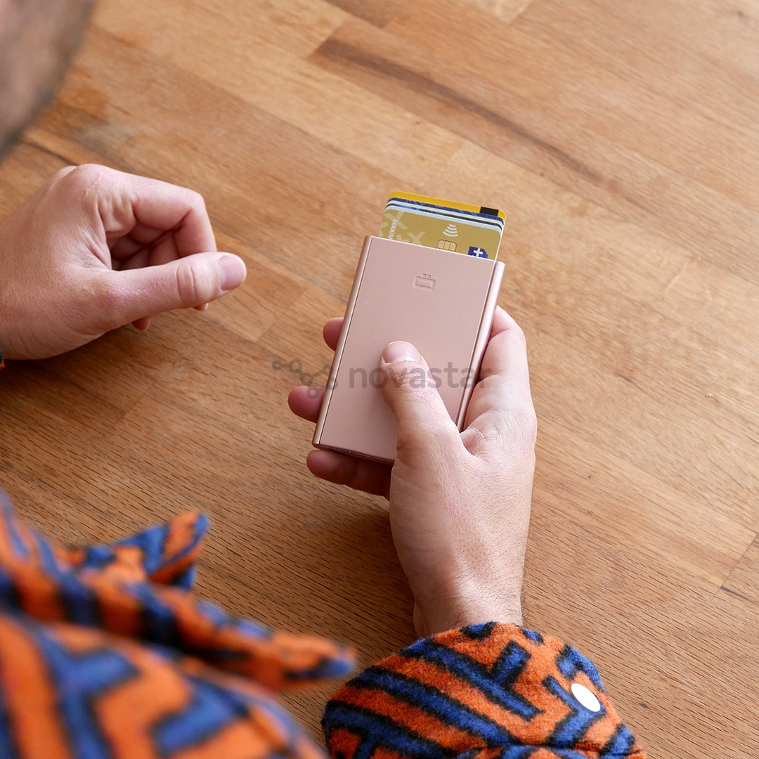 Ögon Slider, rožinis - Kortelių laikiklis