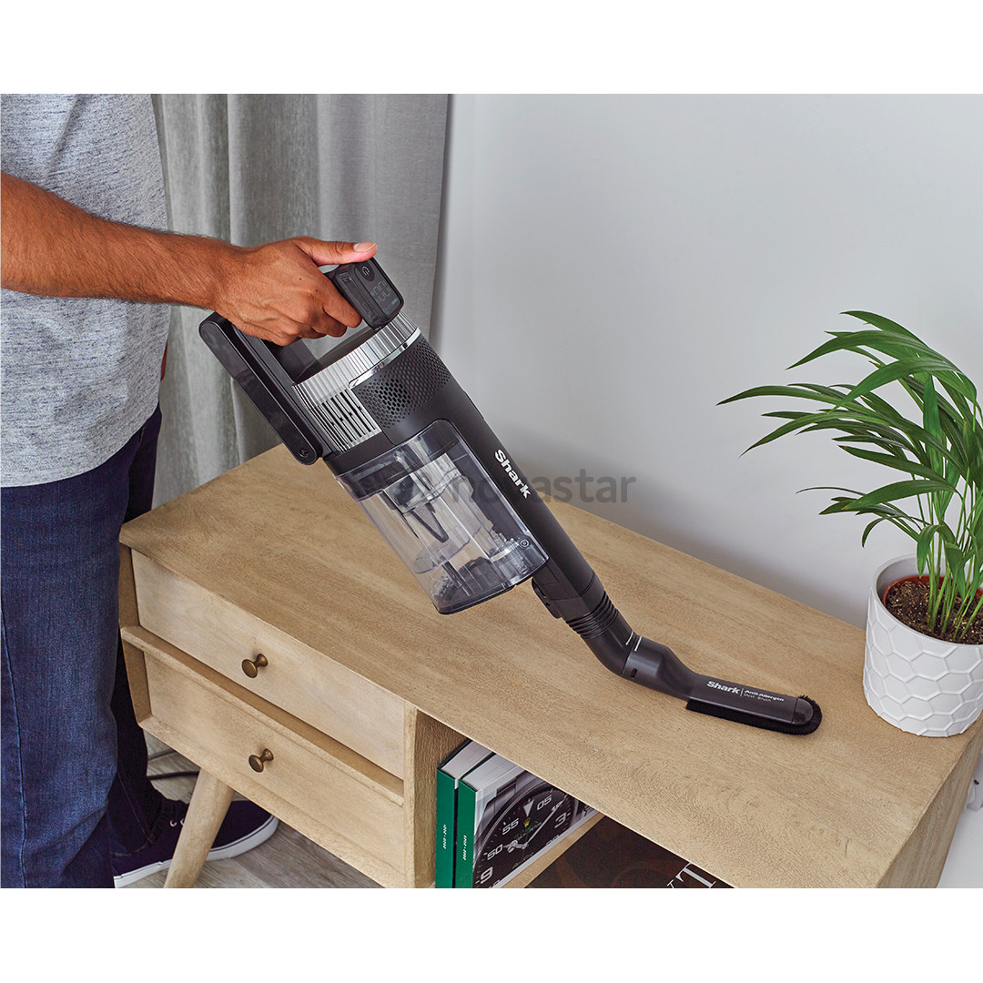 Shark Stratos Anti Hair Wrap Plus Pet Pro, 2 baterijos, pilkas/sidabro spalvos - Belaidis dulkių siurblys