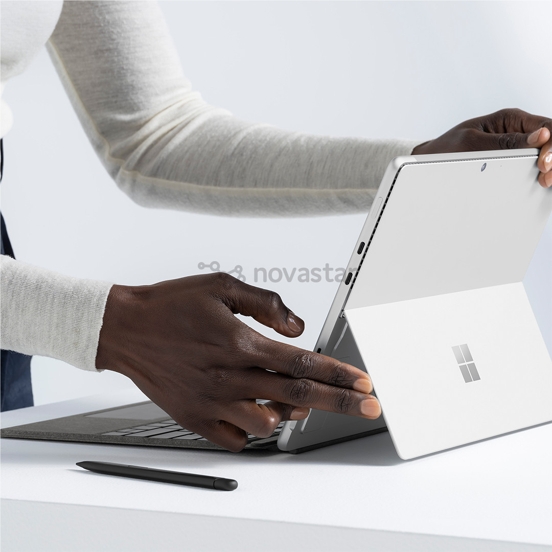 Microsoft Surface Pro 11 Keyboard ENG, platinos spalva - Klaviatūra