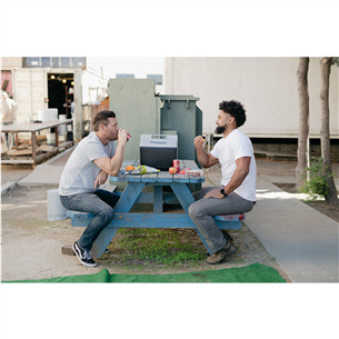 Šaldymo dėžė Igloo Playmate The Boss, 14 L, juoda/sidabro spalvos