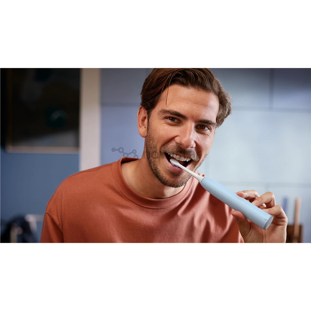 Elektrinis dantų šepetėlis Philips Sonicare Series 6100, šviesiai mėlynas