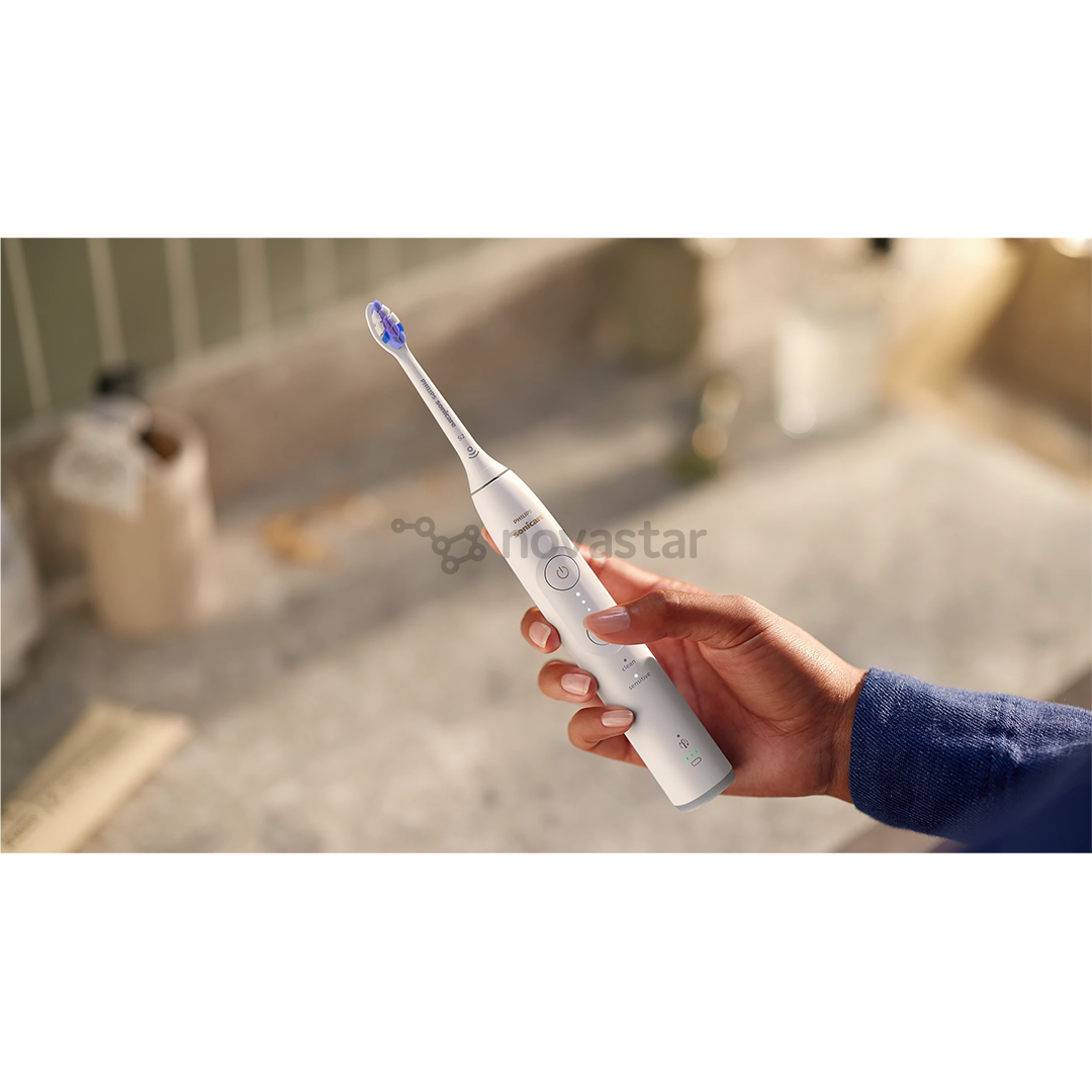 Elektrinis dantų šepetėlis Philips Sonicare Series 6100, šviesiai mėlynas