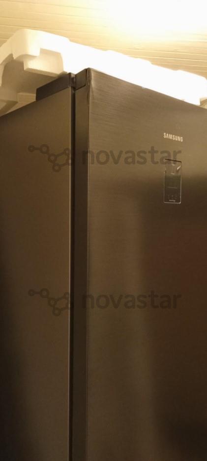 Samsung, NoFrost, 390 L, 203 cm, matte black - Šaldytuvas - Prekė su defektu