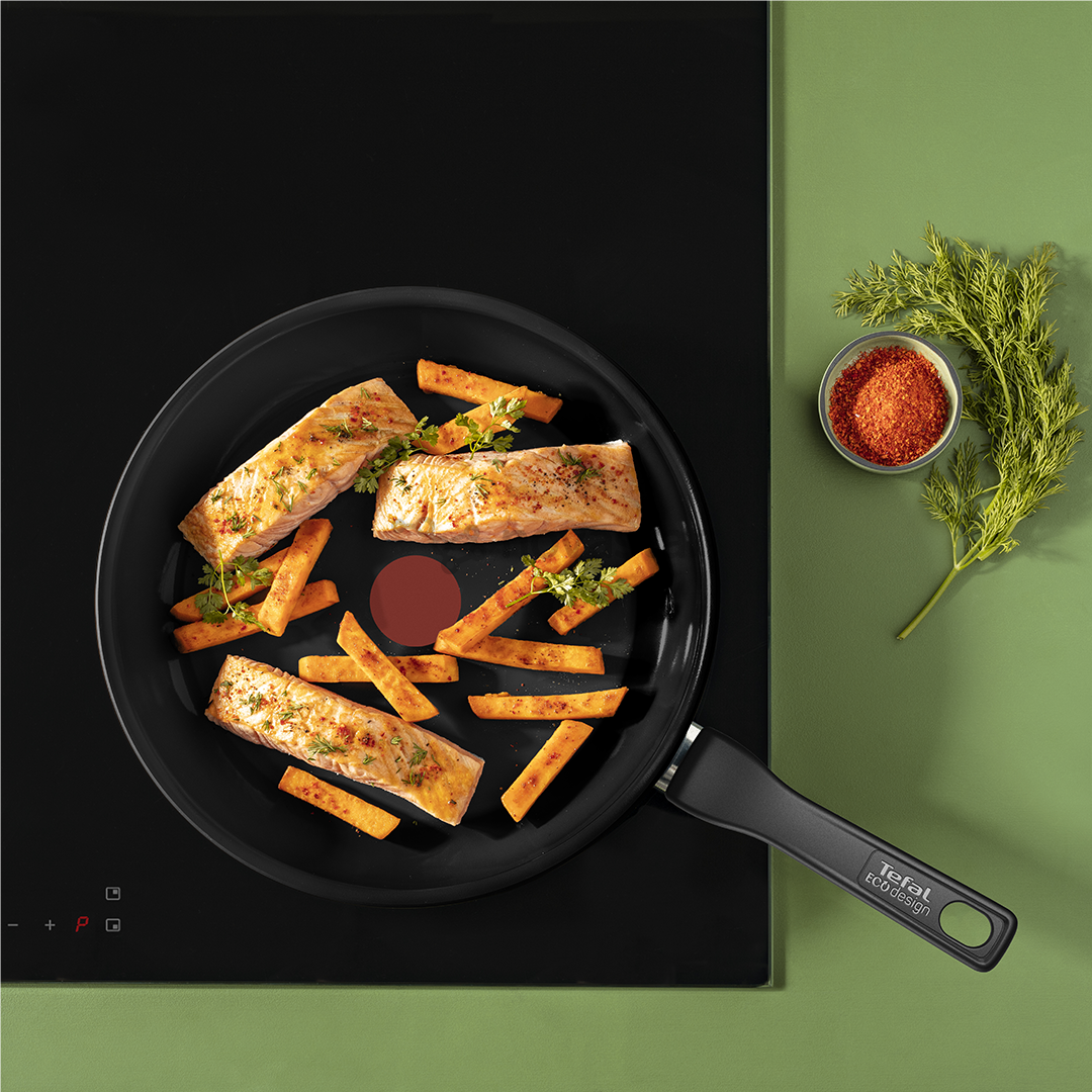Tefal Renew, 24 cm, black - Frypan