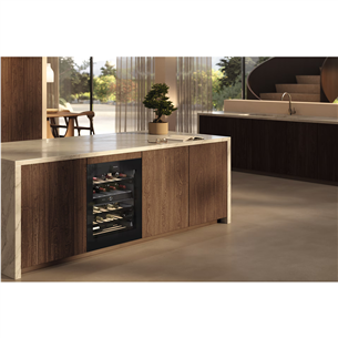 Miele, 32 бутылки, высота 82 см, черный - Интегрируемый винный шкаф