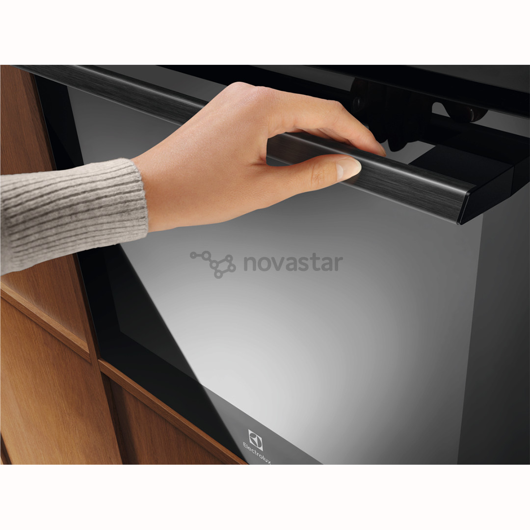 Electrolux 700 Series MealAssist, 71 L, pirolizė, juoda - Įmontuojama orkaitė