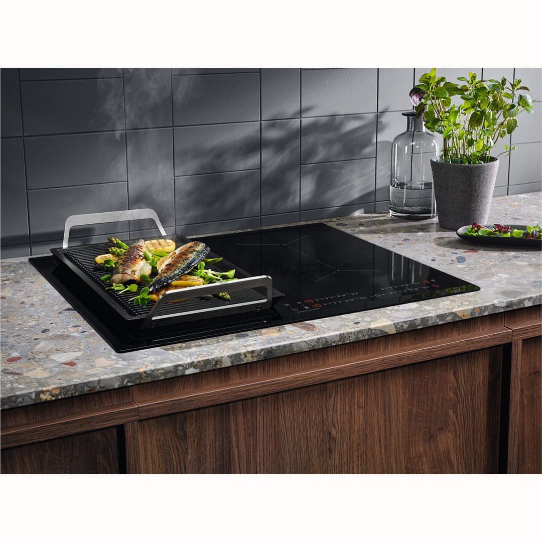 Electrolux 600 Series Bridge Hob2Hood, plotis 59 cm, juoda - Įmontuojama indukcinė kaitlentė