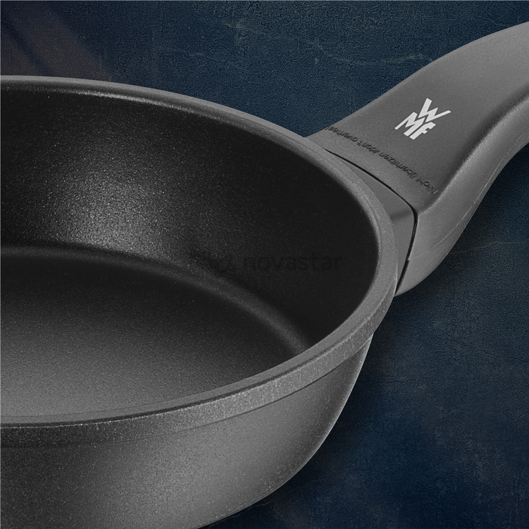 WMF PermaDur Premium, 20 cm, juoda - Keptuvė