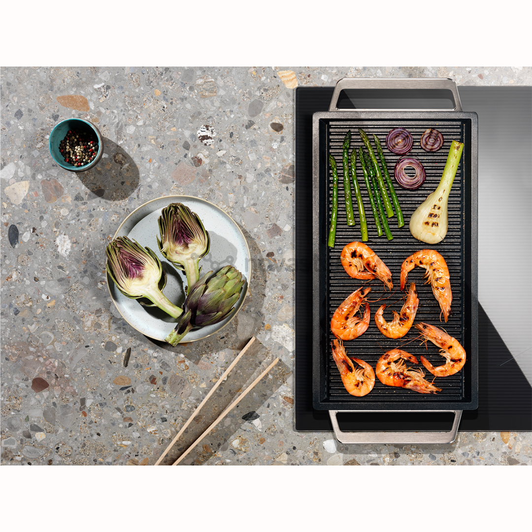 Electrolux 600 SaphirMatt SE® Bridge Hob2Hood, plotis 80 cm, juoda - Įmontuojama indukcinė kaitlentė