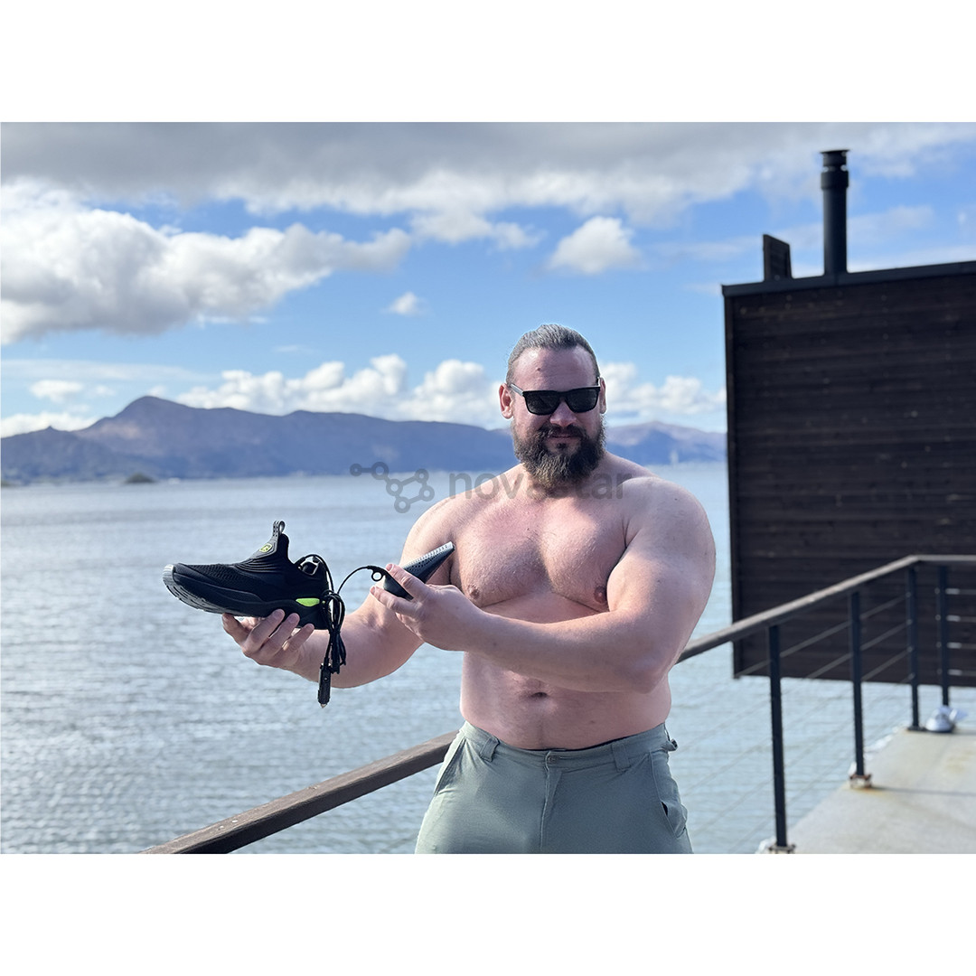 Hedgehog Drive, black - Shoe dryer