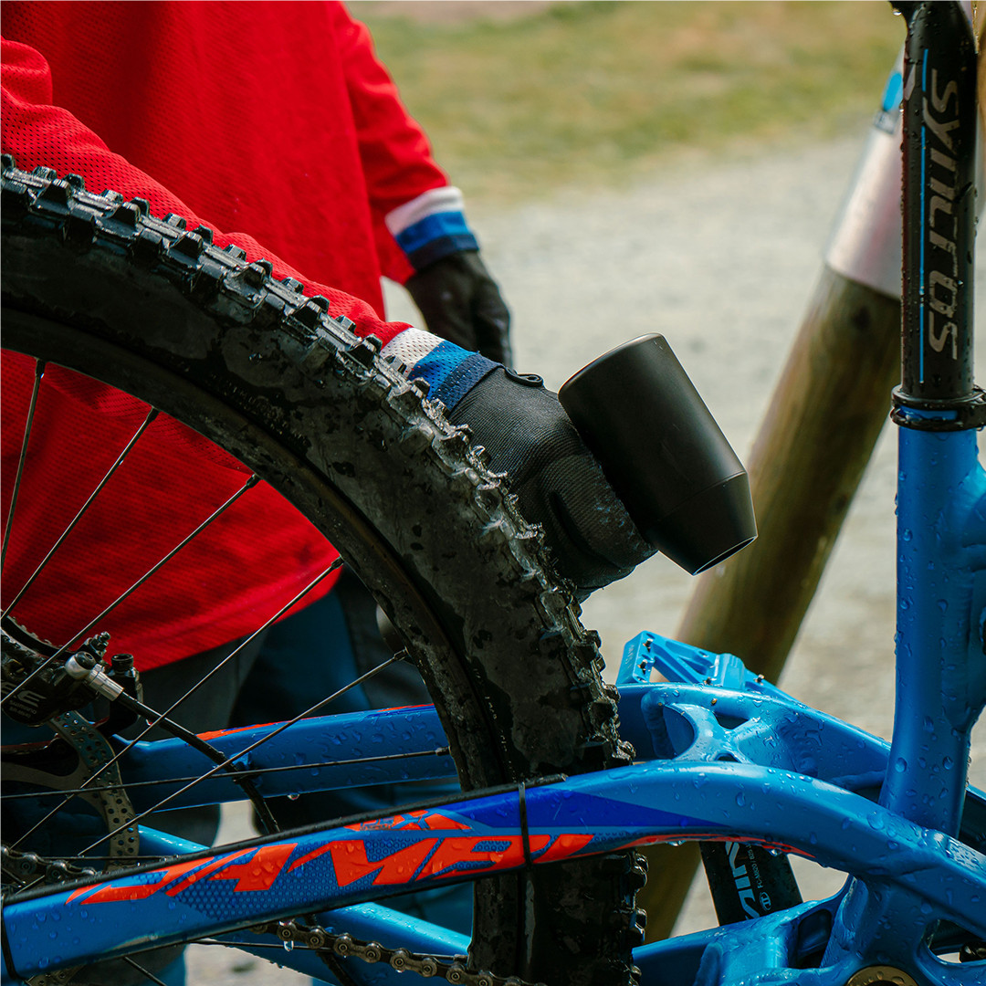 Hedgehog Jet, black - Cordless ultra blower