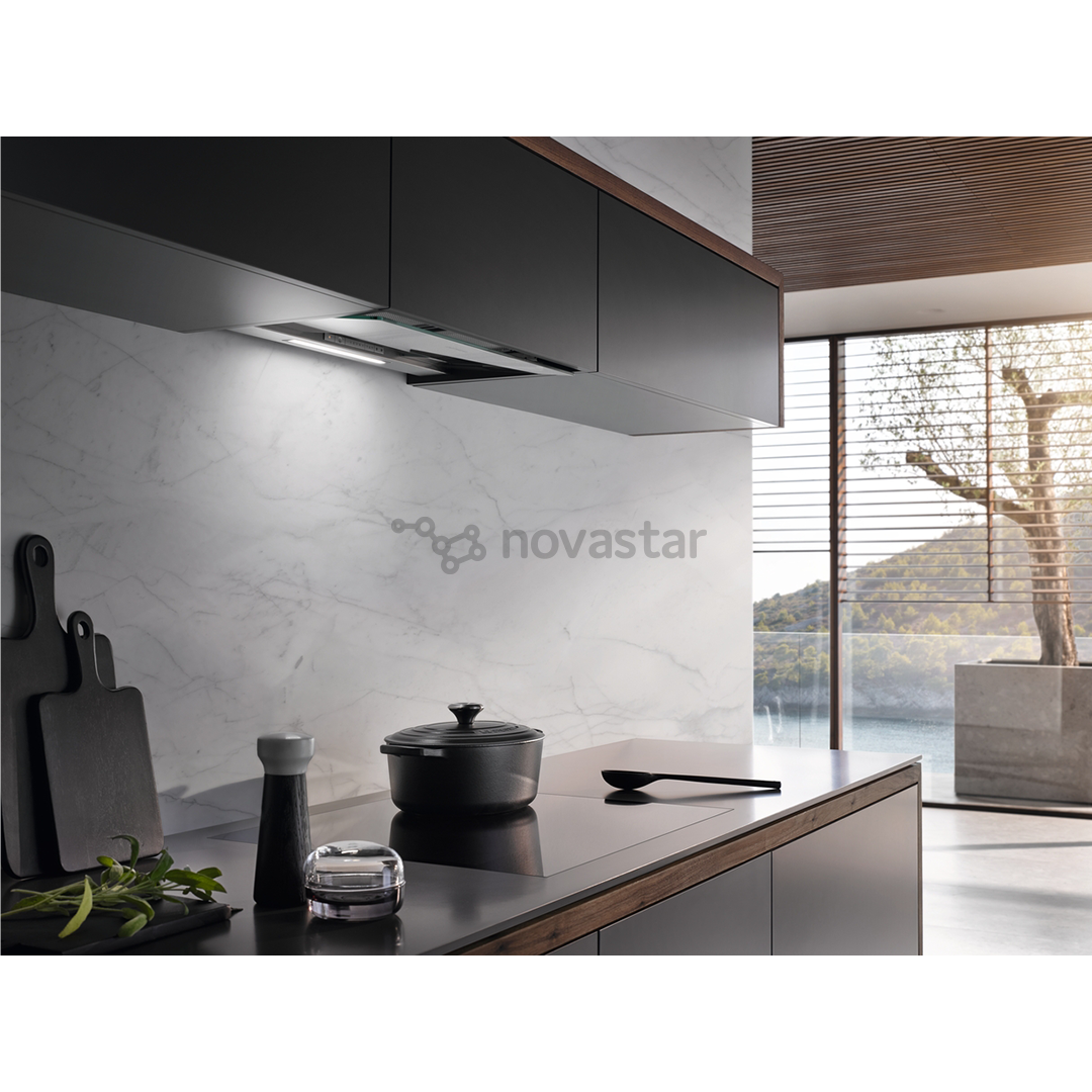 Miele, 600 m³/val., plotis 56,1 cm, skaidrus stiklas - Įmontuojamas gartraukis