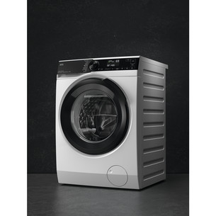 AEG 7000 Series ProSteam® UniversalDose, 8 kg, depth 57.6 cm, 1400 rpm - Front load washing machine