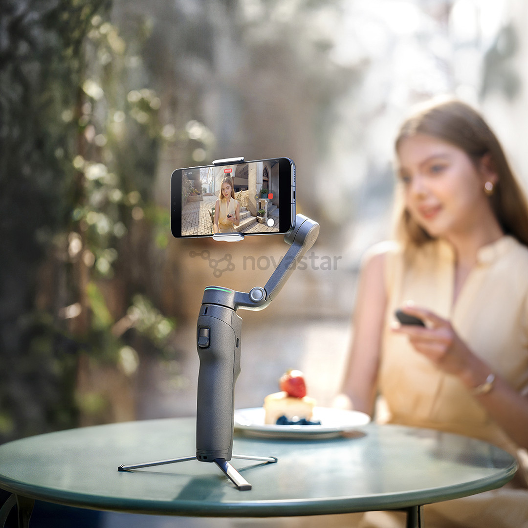 DJI Osmo Mobile 8P Standard Combo, juodas - Stabilizatorius