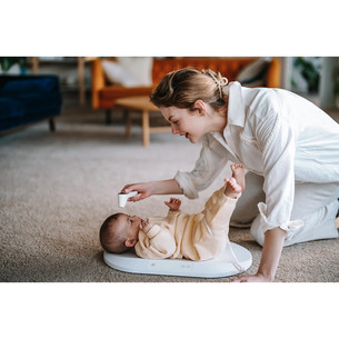 Momini TinyTally, iki 40 kg, baltos - Kūdikių svarstyklės