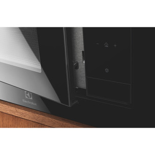 Electrolux 500 series, su grilio funkcija, 23 l, juoda - Įmontuojama mikrobangų krosnelė