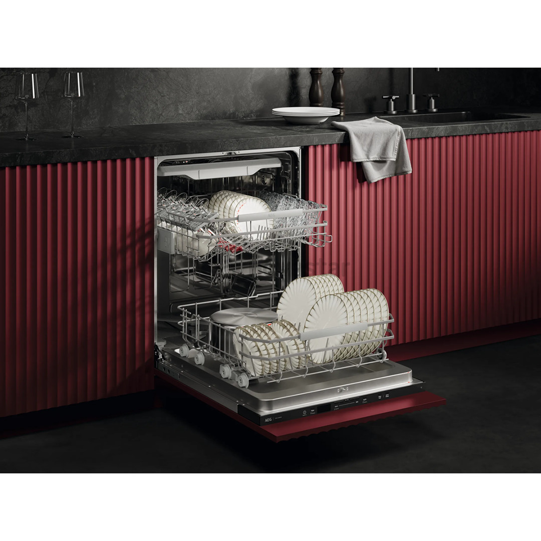 AEG 7000 Series, 14 komplektų talpa - Įmontuojama indaplovė
